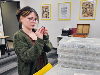 Karsen organizes and labels new type Karsen organizes and labels new type