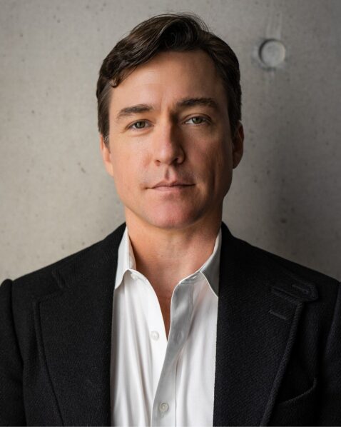 Alex Stoll Alex Stoll headshot