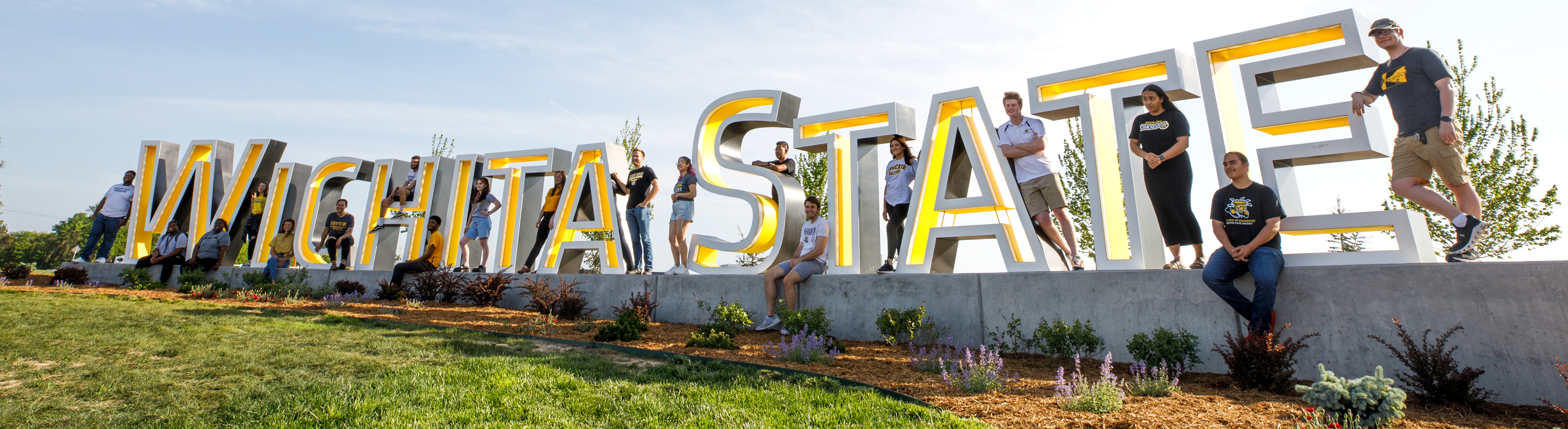 WSU Sign with students