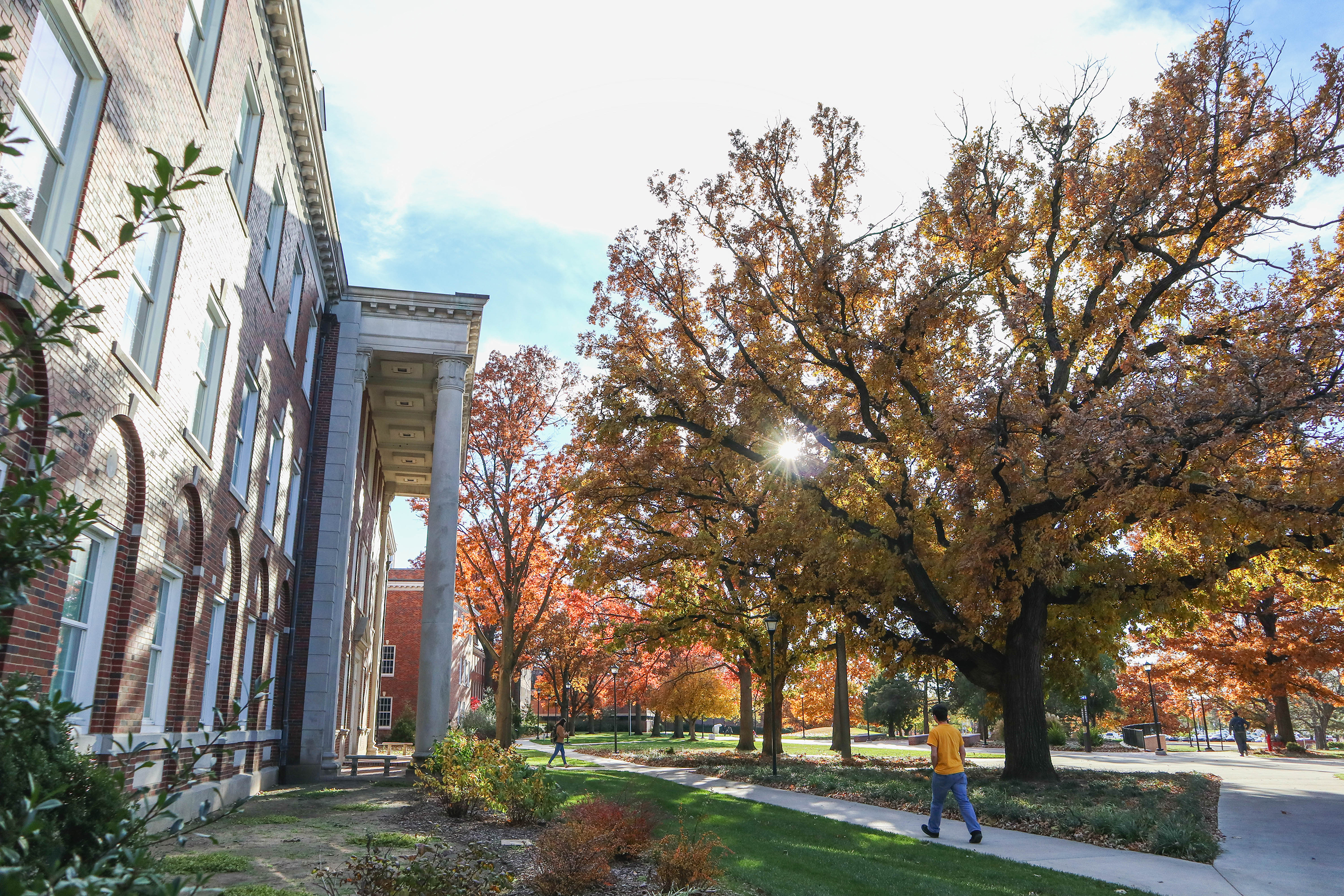 Jardine Hall in the fall.