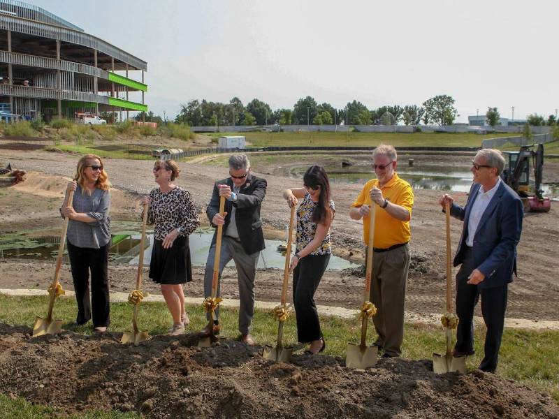 Groundbreaking group