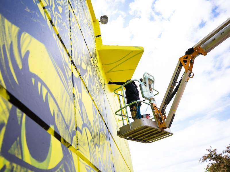 Muralist Nathalia Gallego Sanchez (GLeo) Muralist Nathalia Gallego Sanchez (GLeo)