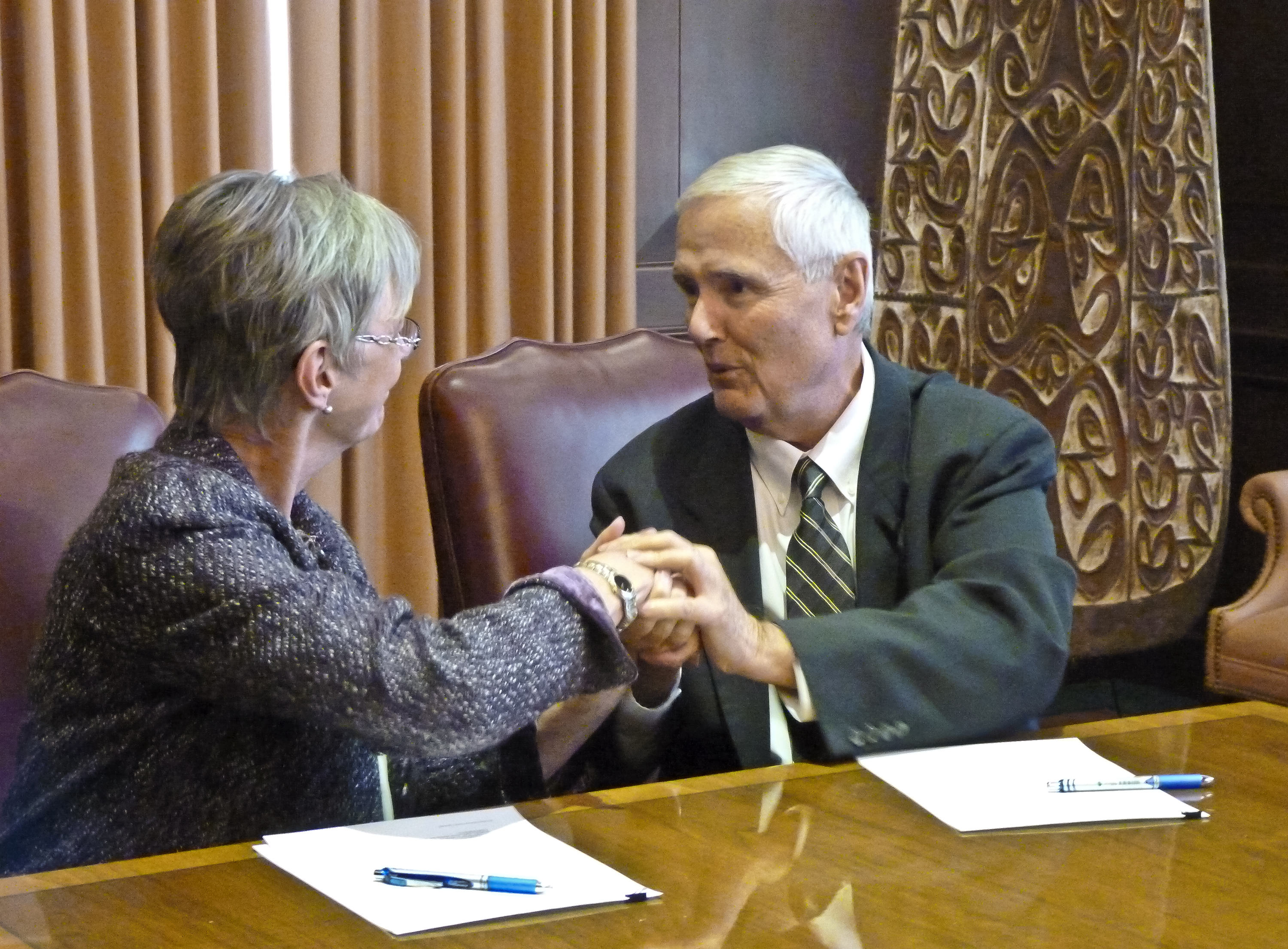 Butler Community College President Jackie Vietti and Wichita State University President John Bardo signed an agreement Thursday, Nov. 29, enabling a partnership for students to transfer select course work from WSU to Butler.