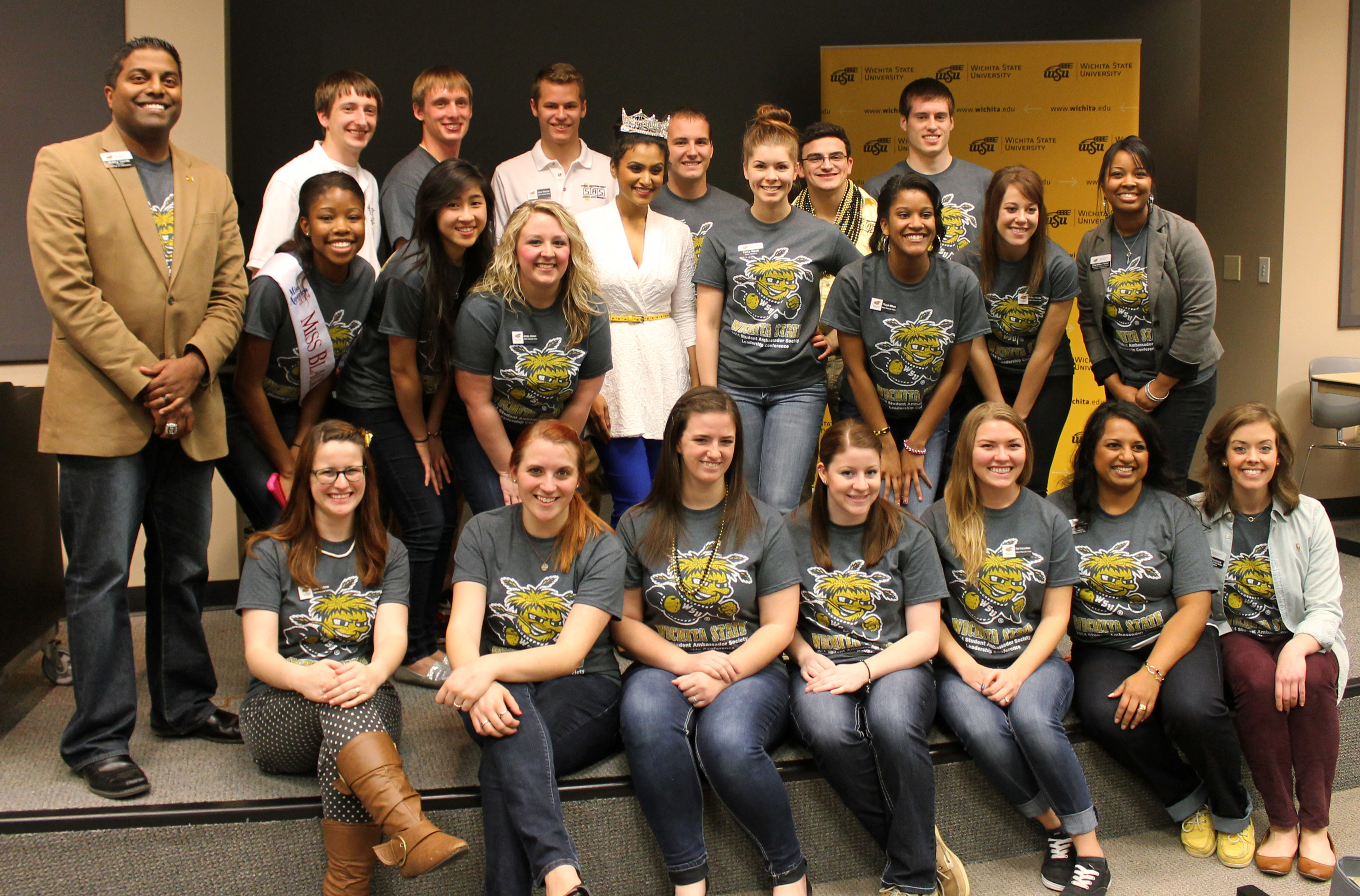 A few of the conference attendees with Miss America 2014 Nina Davuluri.