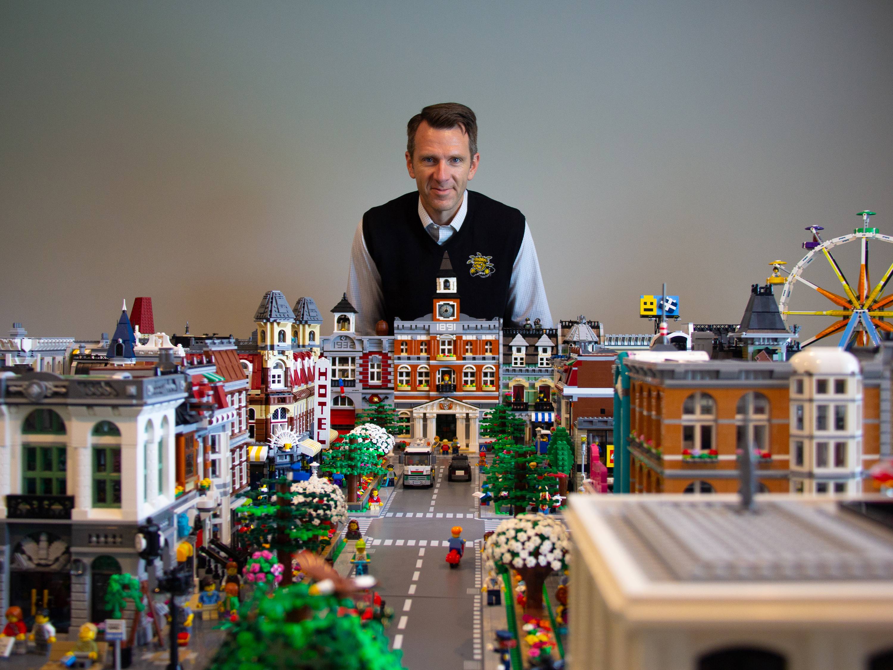 Charles Keasing puree tint Engineering dean gets creative with his own LEGO city | Wichita State News