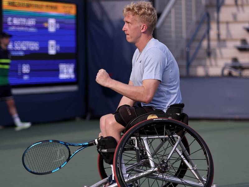 WSU’s Casey Ratzlaff – America’s No. 1 wheelchair tennis player – will compete in the 2024 Paralympics