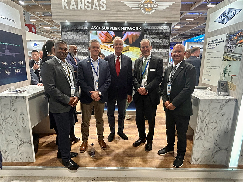 From left: Dr. Waruna Seneviratne, WSU President Rick Muma, Kansas Sen. Jerry Moran, Hexel CEO Tom Gentile, and Dr. John Tomblin