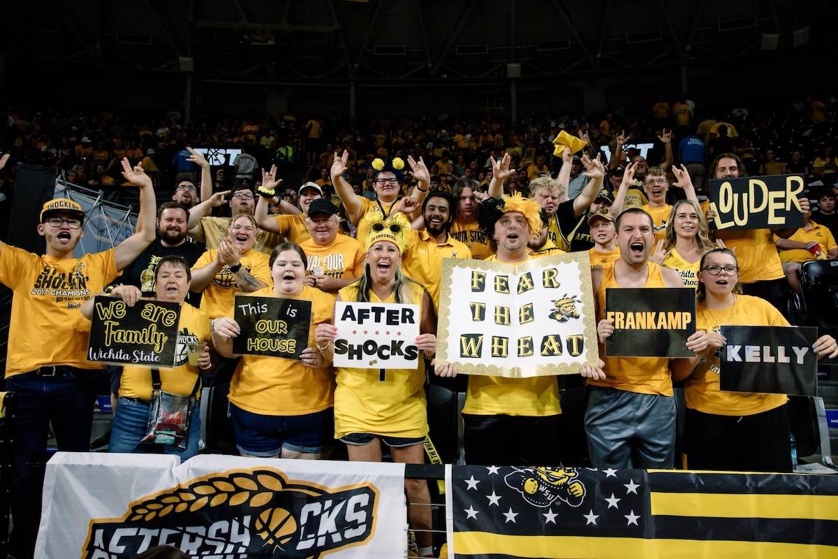 Koch Arena fans Koch Arena fans