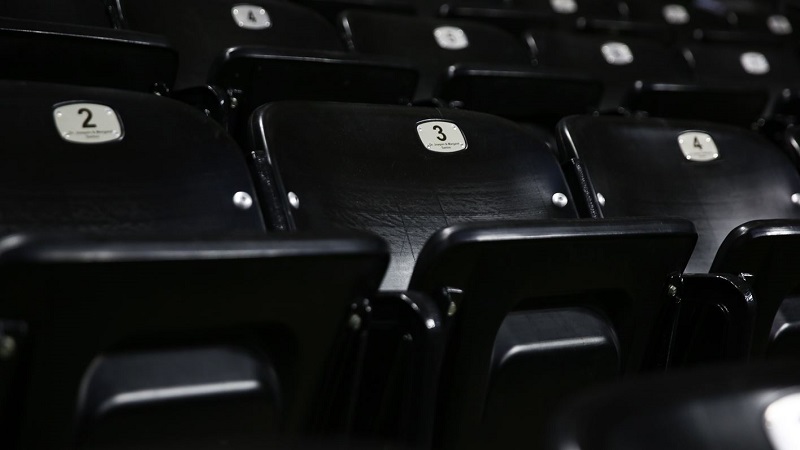 Koch Arena seats