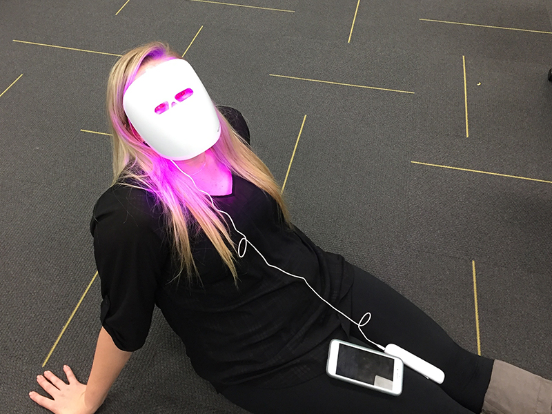 Kristyn Smith testing Light Therapy Acne Face Mask Kristyn Smith testing Light Therapy Acne Face Mask