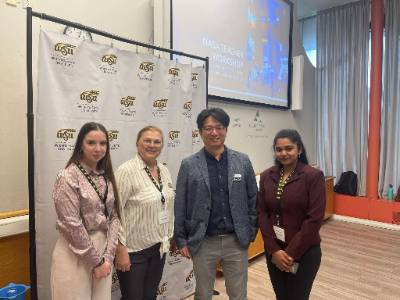 Jae Byun with Mara Alagic and GRAs Jae Byun with Mara Alagic and GRAs