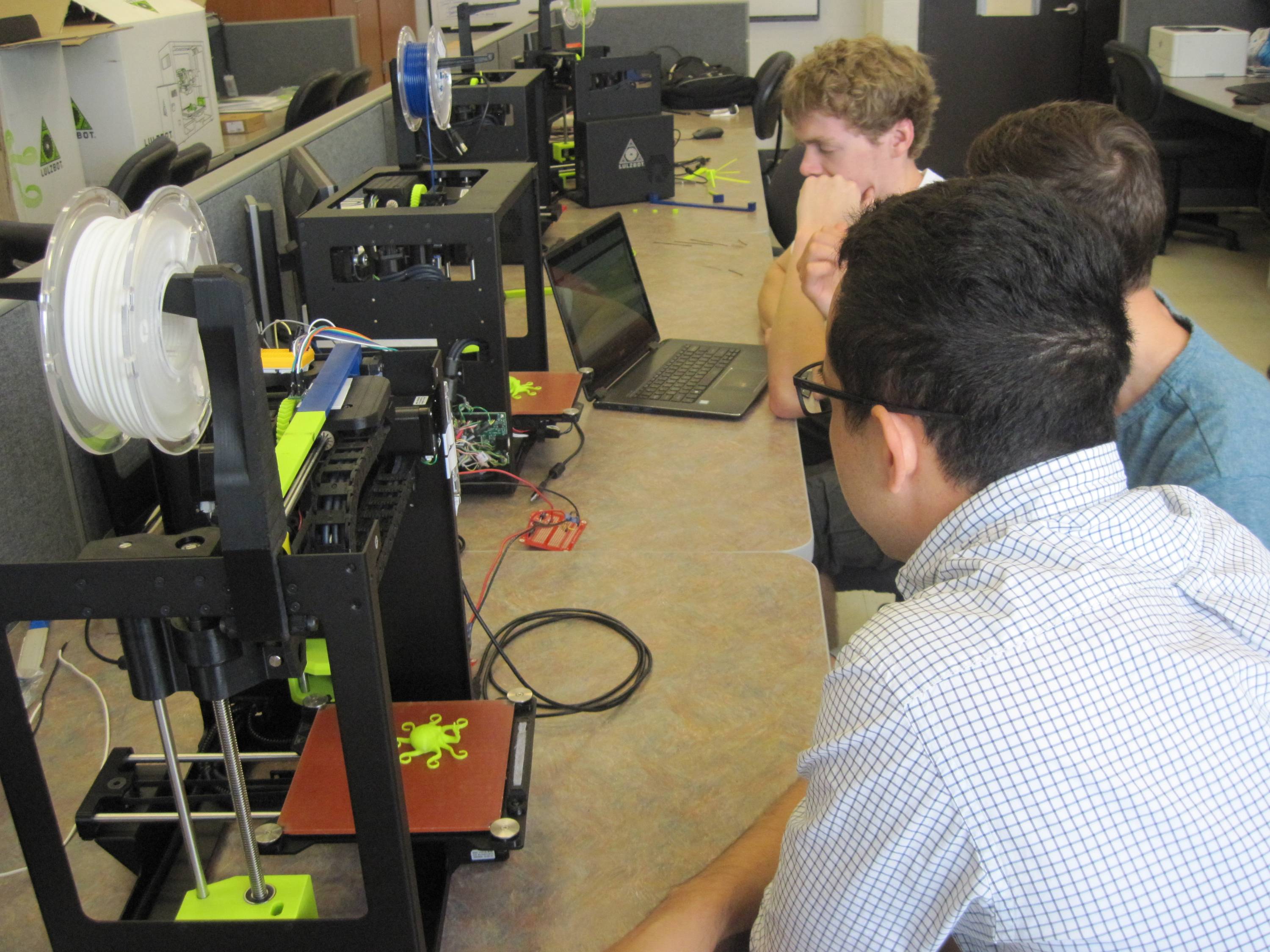 Sergio Salinas Monroy in Lab