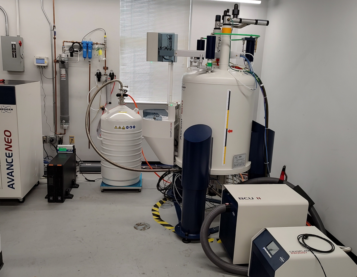 Image of the 500 MHz Bruker AVANCE NEO NMR instrument within the NMR Facility