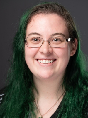 Lily Vetter Headshot