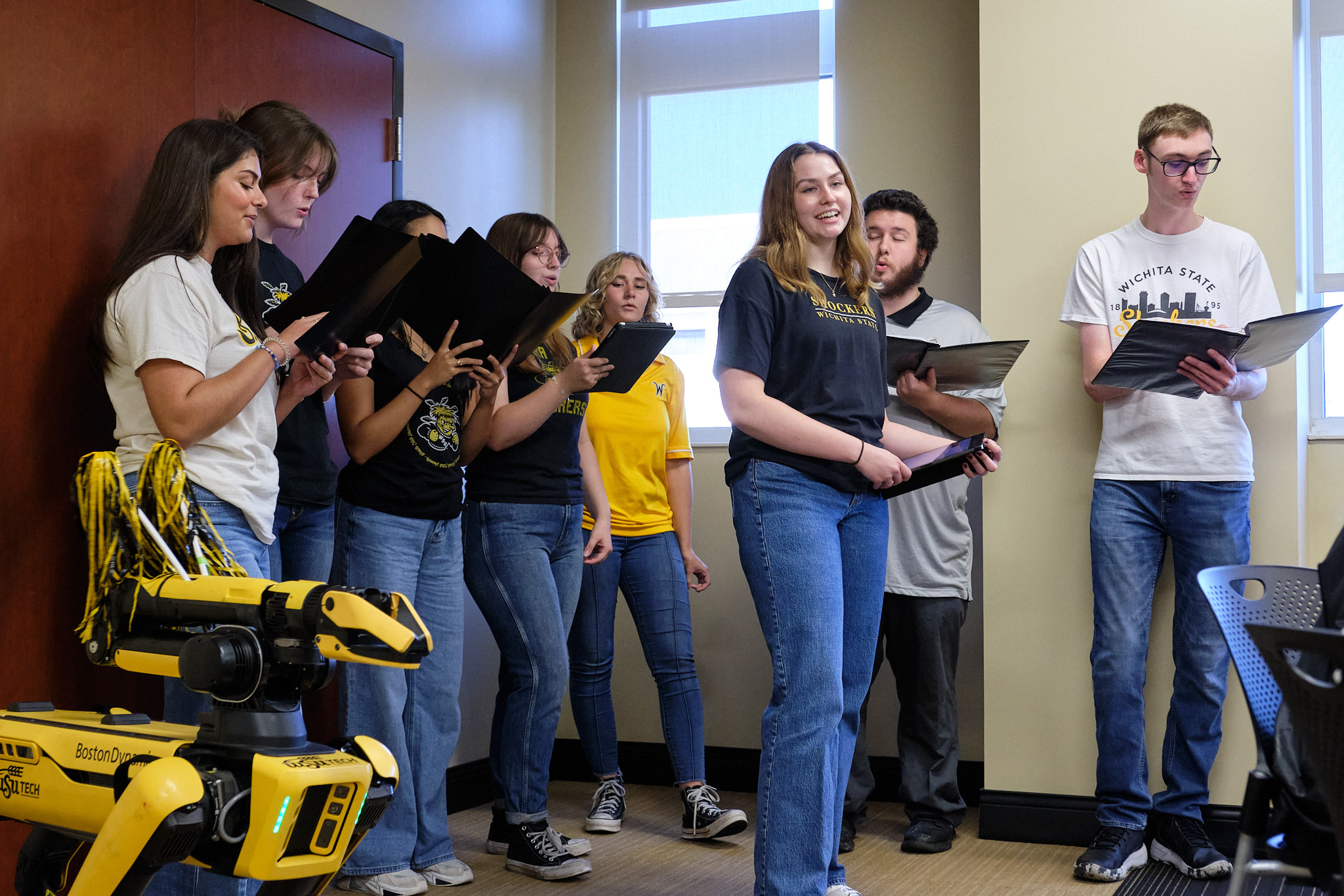 Special guests: Shockapella and Spot!