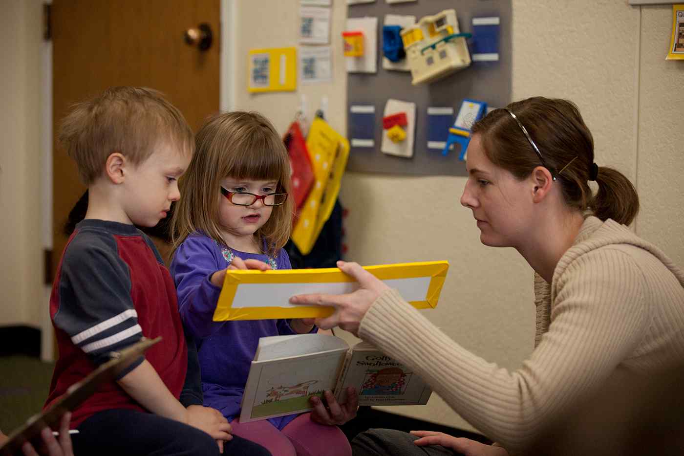 Speech-Language graduate students in the Communication Sciences and Disorders department work with kids at the clinic.