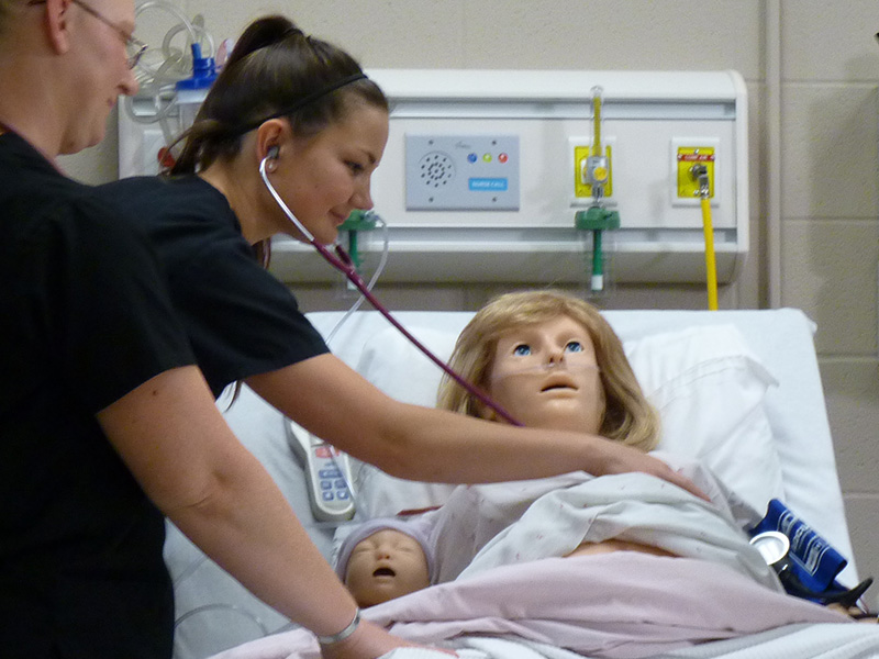 Nursing students receive an interactive experience with state-of-the-art simulation mannequins in a realistic and safe environment. 