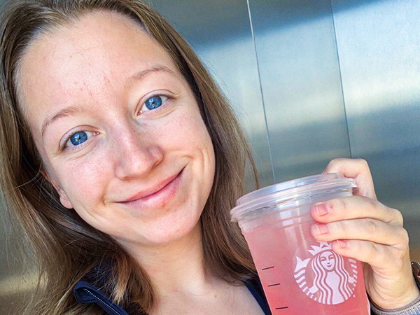 Savana Larrison review the RSC Starbuck's Strawberry Açaí with lemonade and no berries.