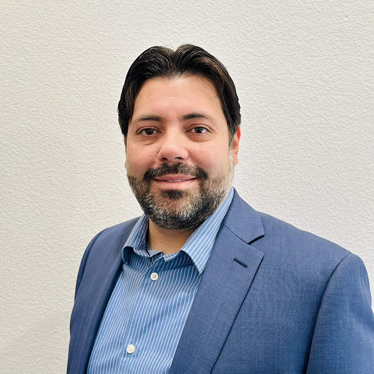 Dr. Alejandro Rodriguez headshot