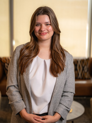 Isabella Kilman, W. Frank Barton School of Business