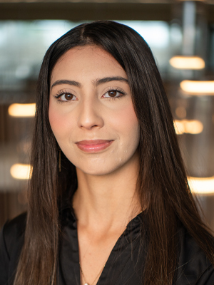 Isledi Munoz, International Business