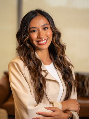 Jacqueline Nguyen, W. Frank Barton School of Business