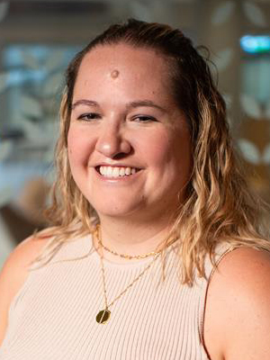 Marisa VanSkiver, Educator