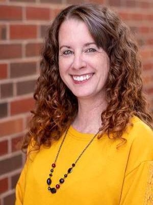 Michelle Ternes, Specialist / First-Year Advisor