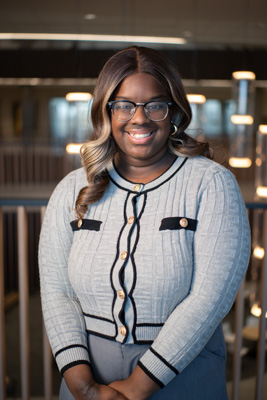 Nakyia Pierce, Marketing Major