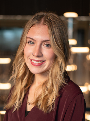 Ruby Hettenbach, Business Administration