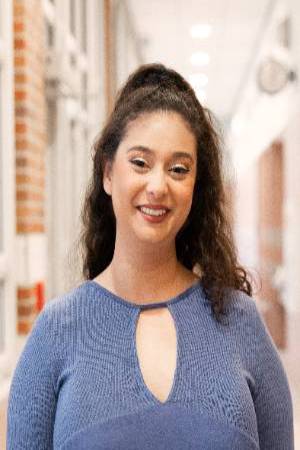 Ellen Sudarshan, Specialist/First-Year Advisor