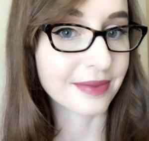 Ali Levine, ITS Applications Training Lead Microsoft Certified Trainer Microsoft Office Specialist Master