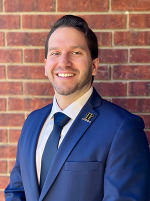 Dr. Christopher Leonard