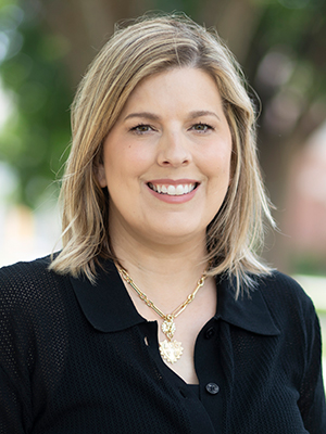 Joey Fonkert, Digital Specialist