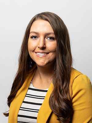 Kristen Watts, Specialist / First-Year Advisor