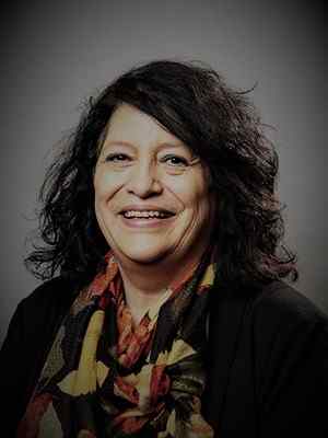 Isabel Medina Keiser, Director