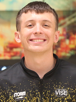 Evan Dahlinghaus, Junior