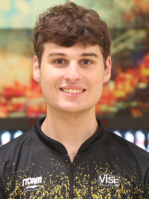 Mats Tuneberg, Freshman