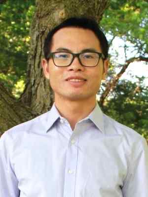 headshot of Dr. Quan Lei