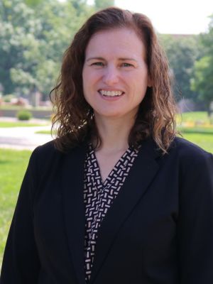 Headshot of Michelle Geesaman